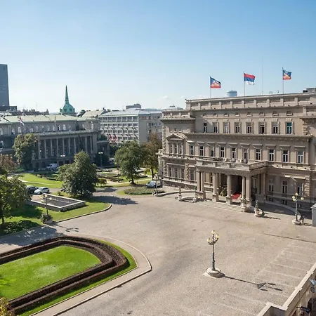 Sweet House Parlament * Belgrade